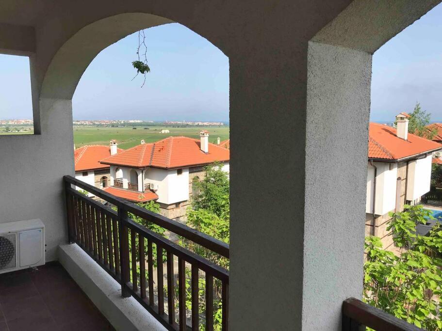Lovely Apartment In Peaceful Family Spa Resort Near To Nesebar Kableshkovo  ภายนอก รูปภาพ
